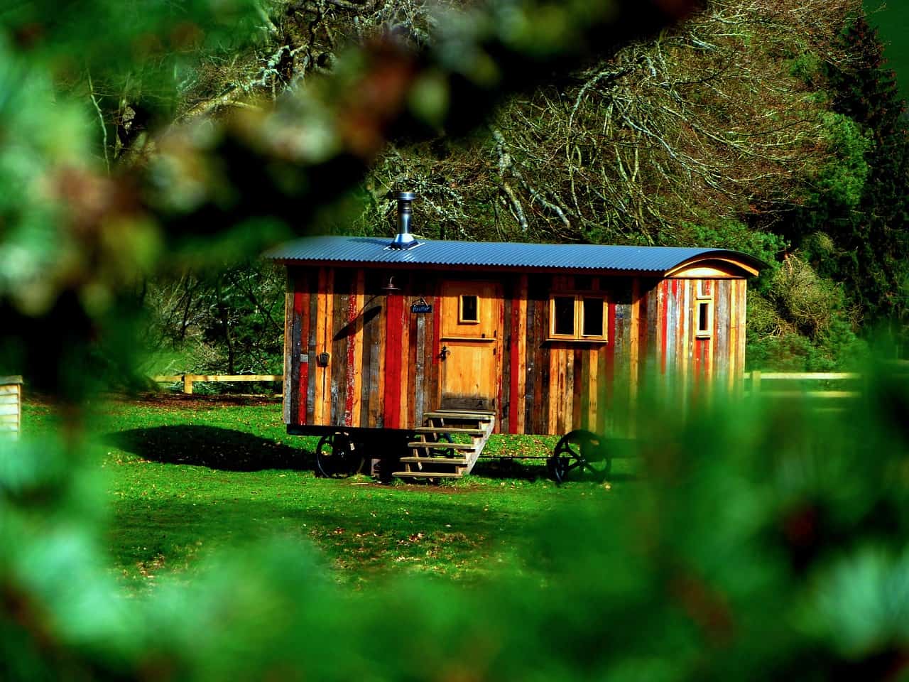 wooden tiny house